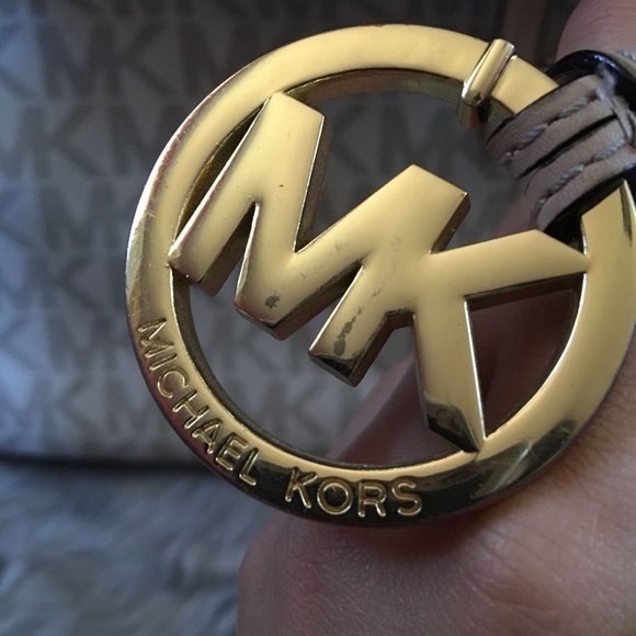 Michael Kors handbag - Picture 5 of 8